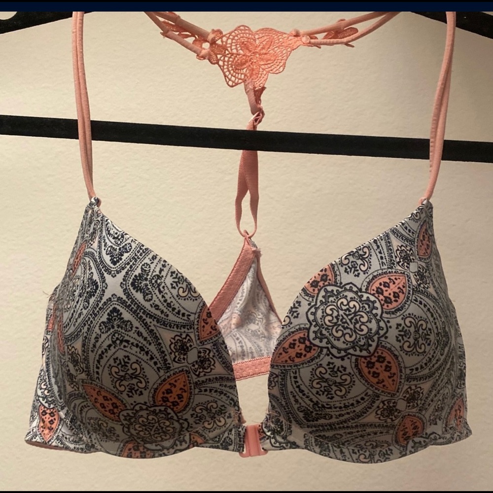 XOXO Bras